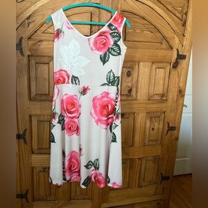 Milan Kiss Floral  Sleeveless Dress L NWOT